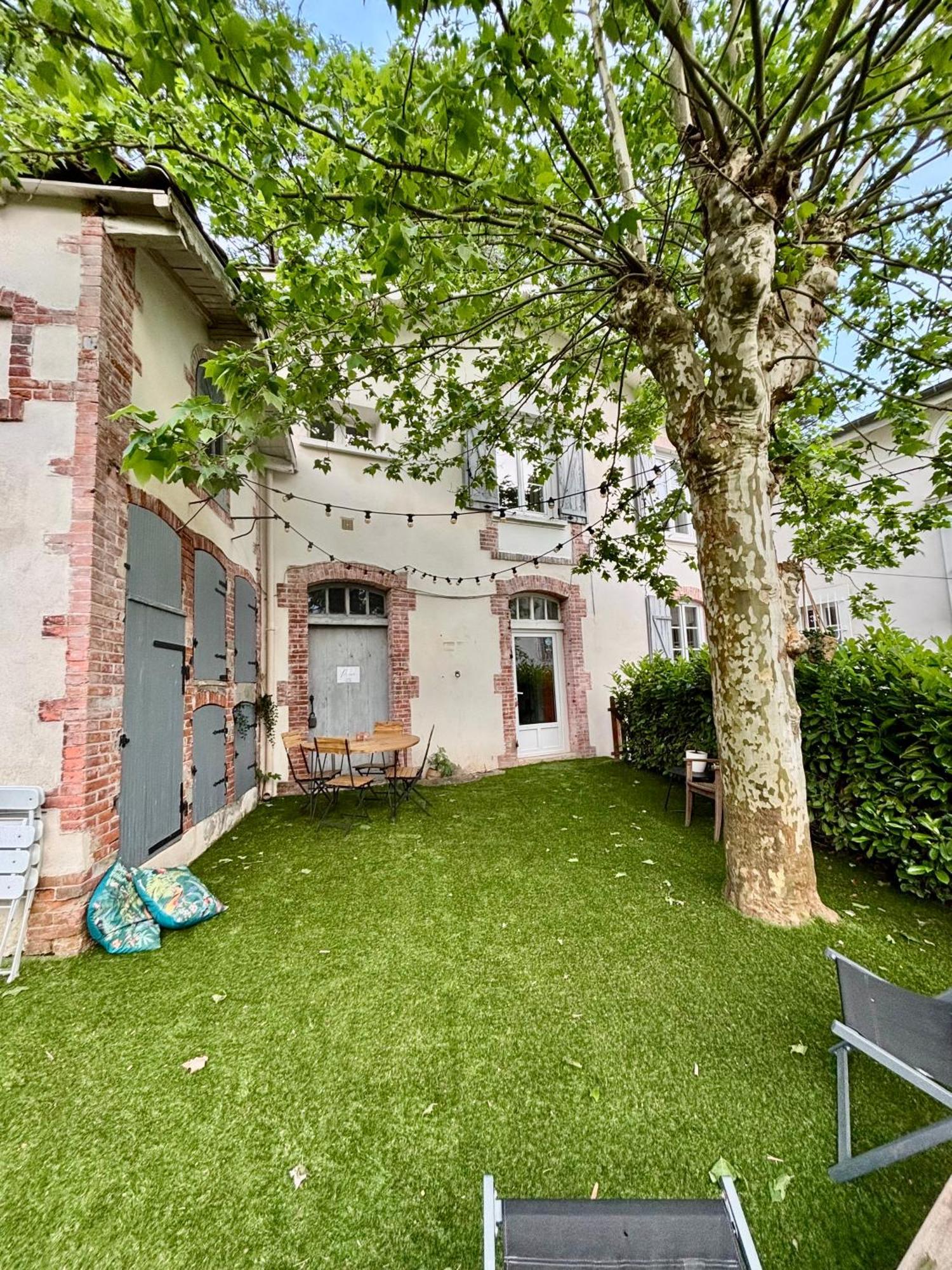 Maison A Avec Jardin Privatif Dans Domaine Des Crozes Vienne  Exterior foto